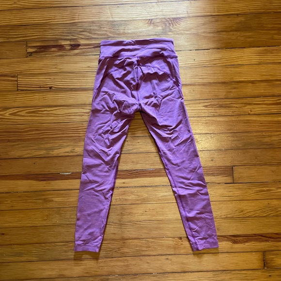 OV Leggings - Picture 3 of 3